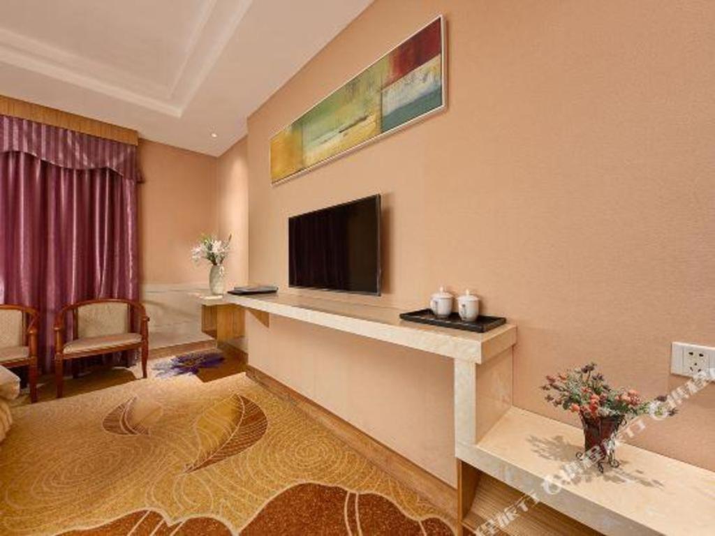 Airport Liwan Hotel Гуанчжоу Экстерьер фото