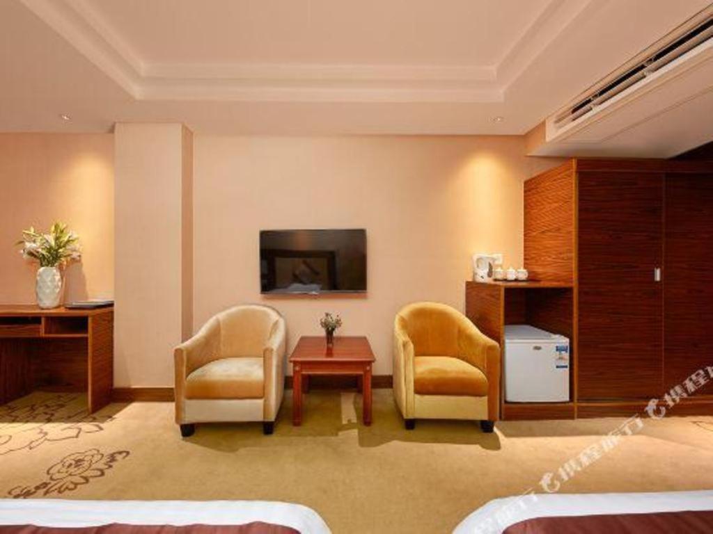 Airport Liwan Hotel Гуанчжоу Экстерьер фото