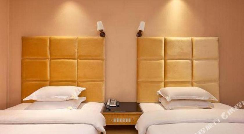 Airport Liwan Hotel Гуанчжоу Экстерьер фото